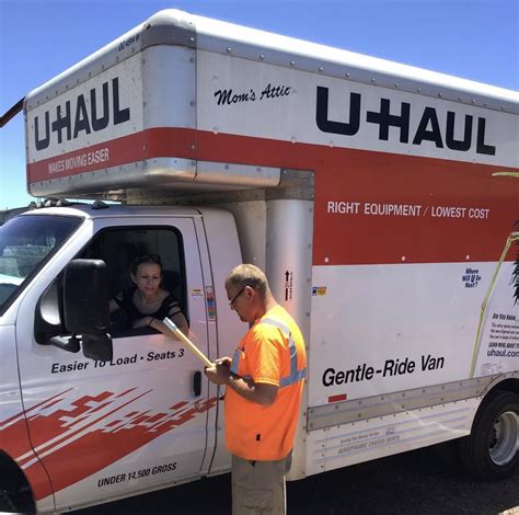 uhaul employee